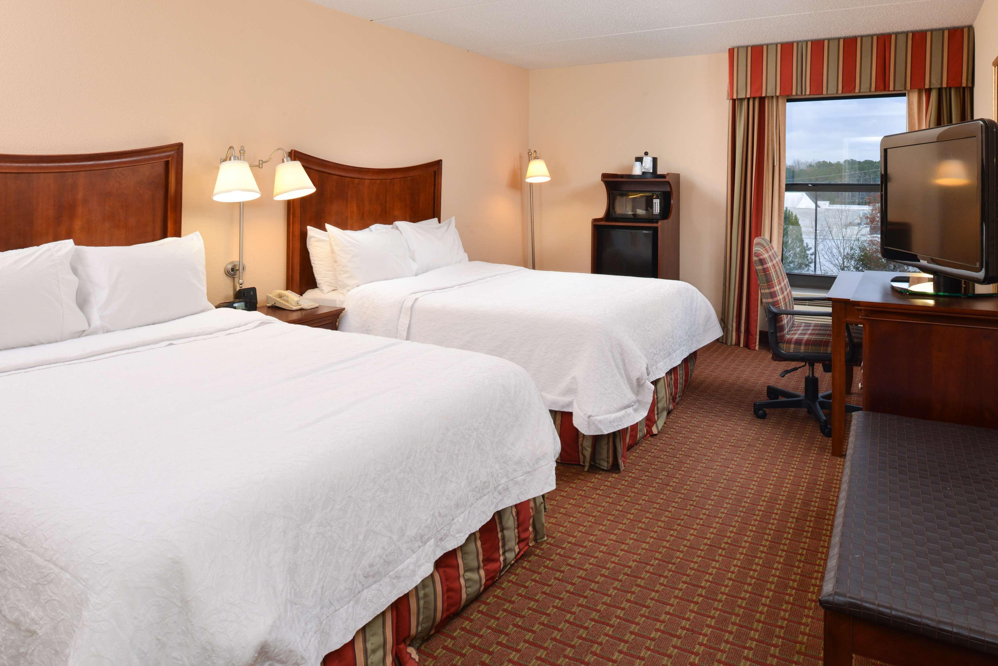Hampton Inn Хендерсон Экстерьер фото